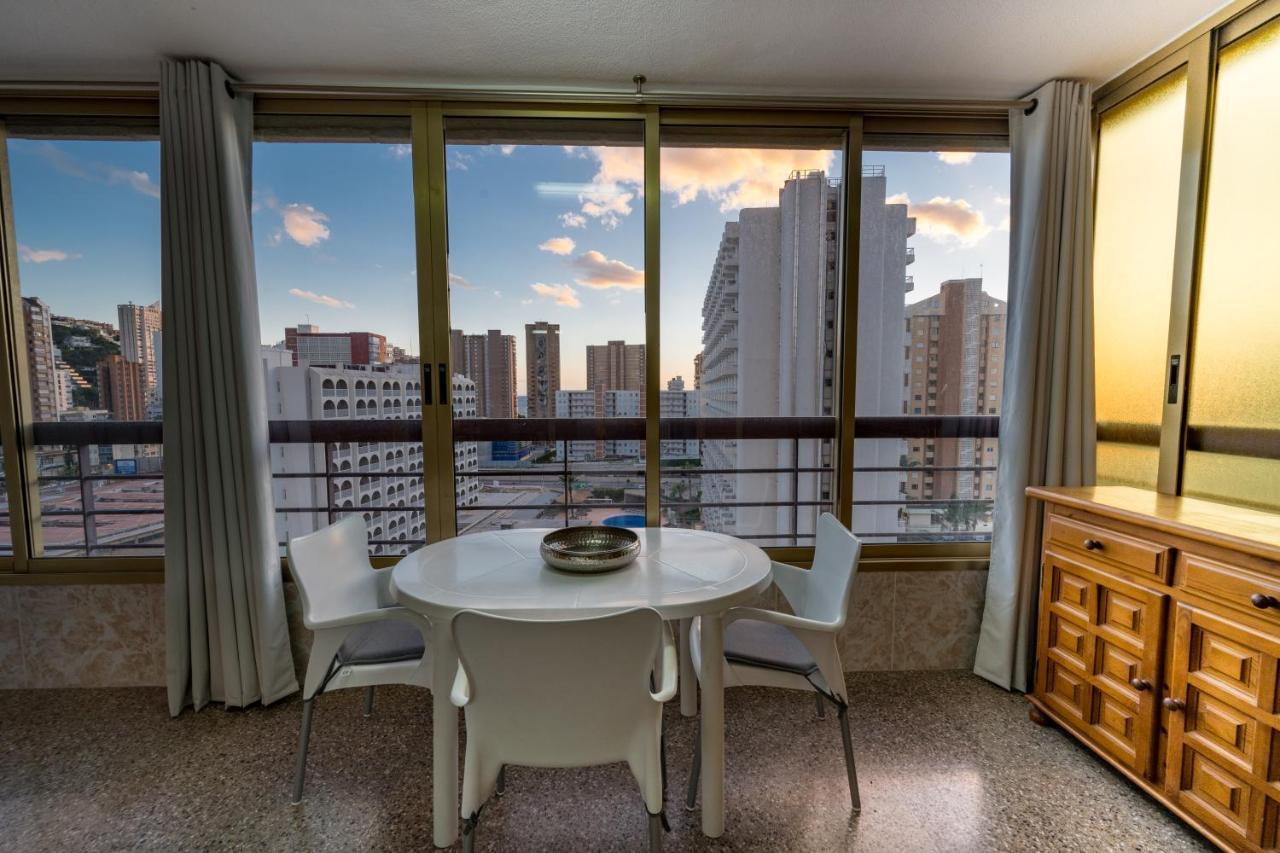 One Bedroom Flat With Shared Pool In Acuarium II Benidorm Exterior photo