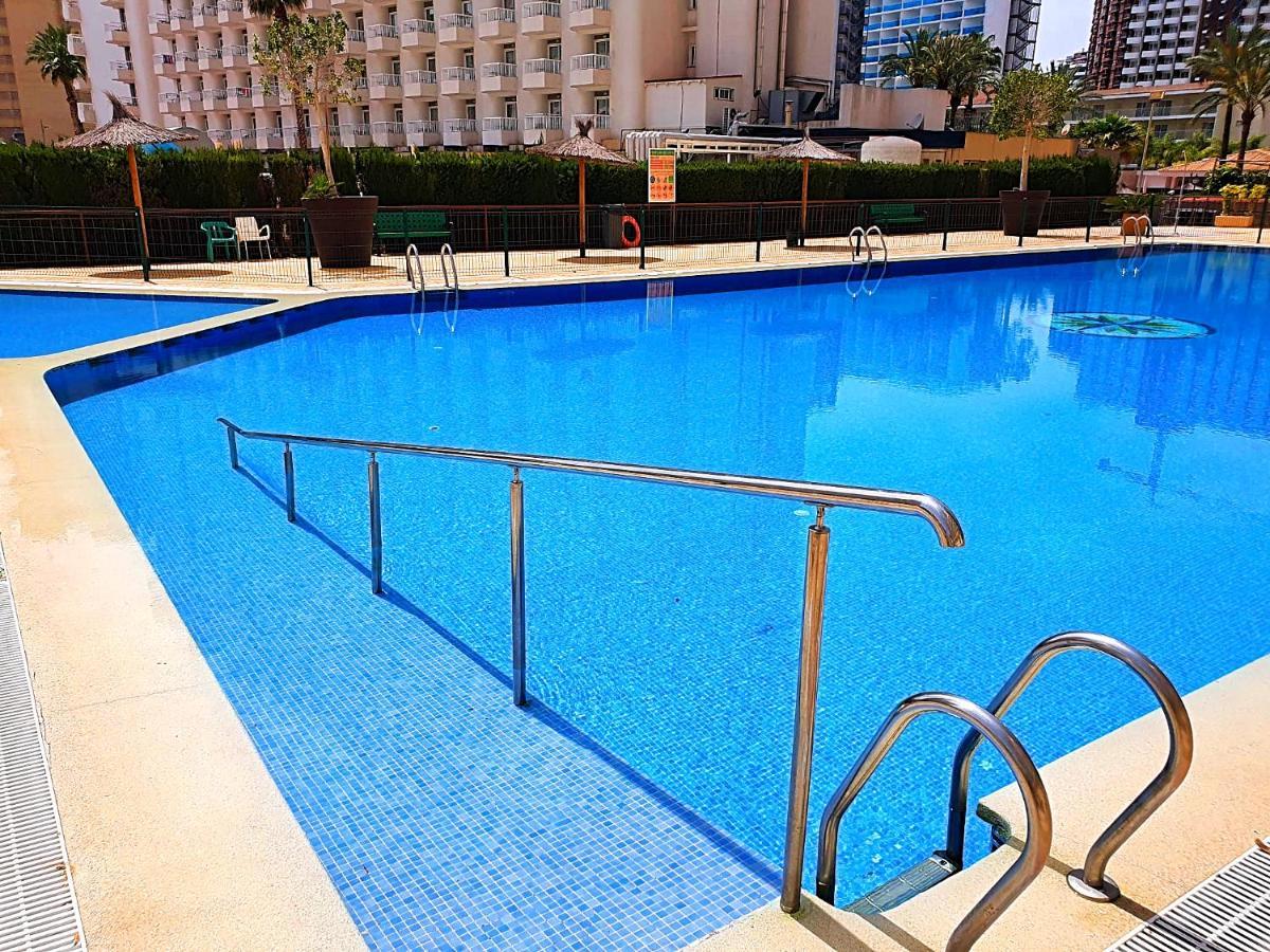 One Bedroom Flat With Shared Pool In Acuarium II Benidorm Exterior photo