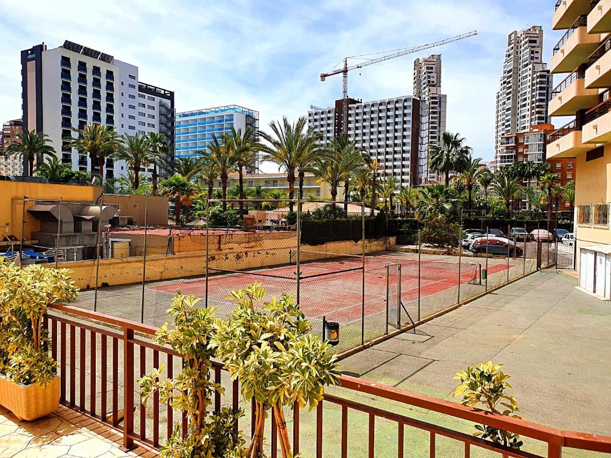One Bedroom Flat With Shared Pool In Acuarium II Benidorm Exterior photo